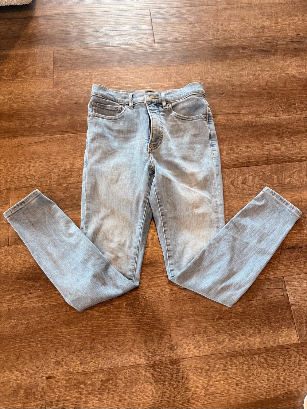Express Slim Jeans in Light Blue Wash